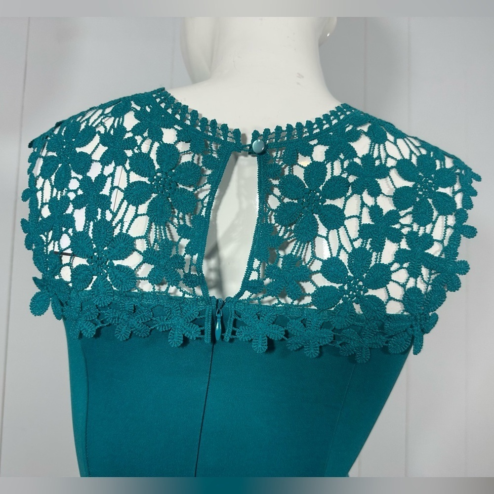 NEW Zunie Girls Sz 14 Mini Sleeveless Green Dress Back Sip Lace Accent - Picture 5 of 9